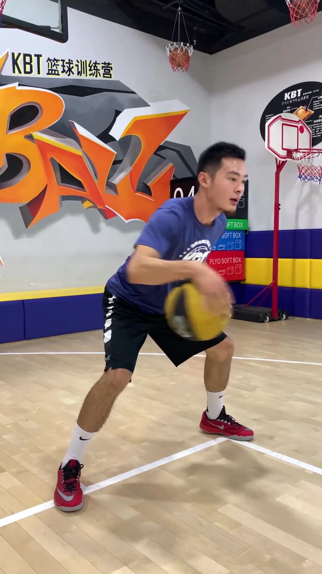 kbt篮球训练营过人教学